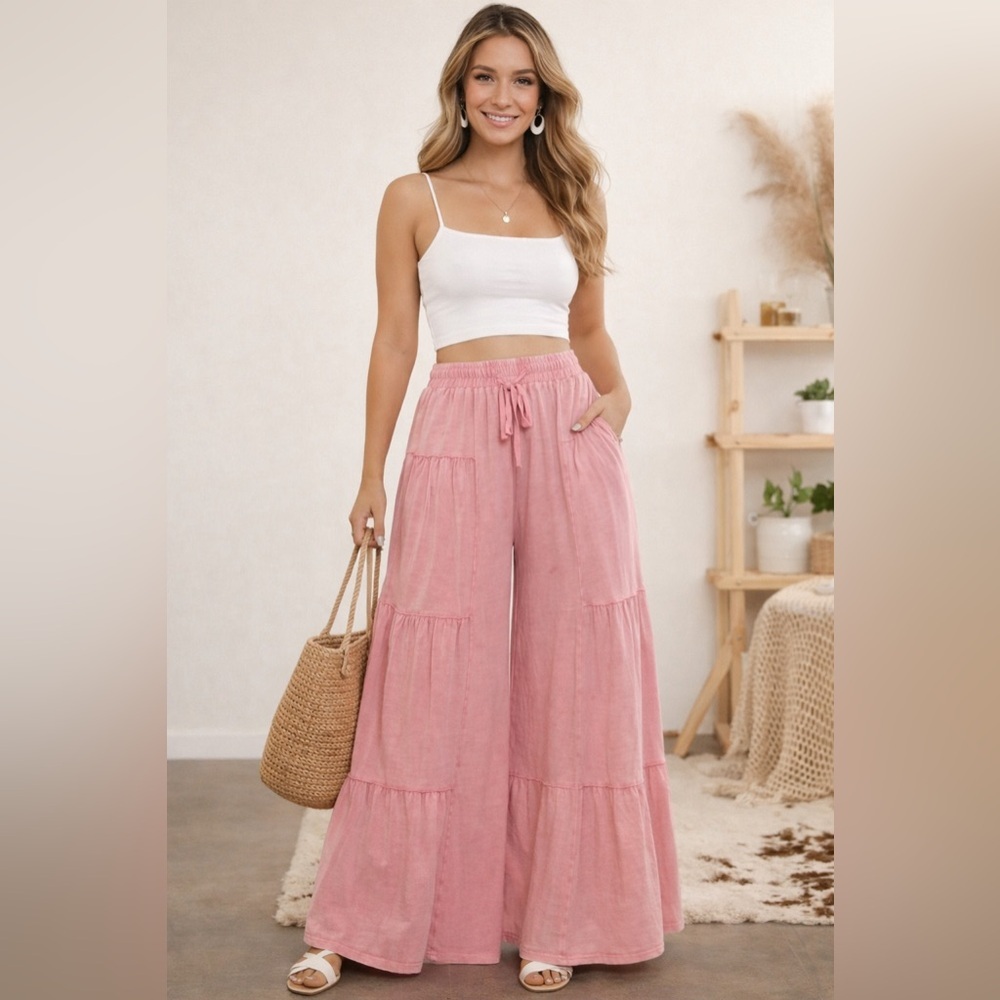 NWT Blue Velvet wide leg ruffle pink pants-almost looks like a skirt. #pink S-L